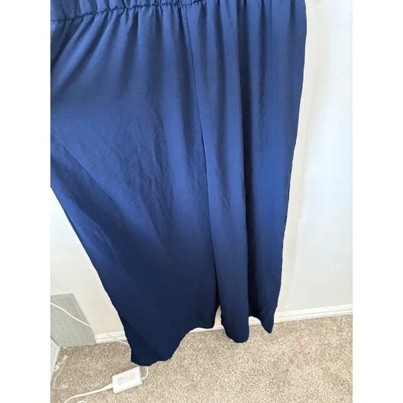 SHEIN Curve Dark Blue Short Sleeve Jumpsuit – 2XL – NWOT - Picture 4 of 6